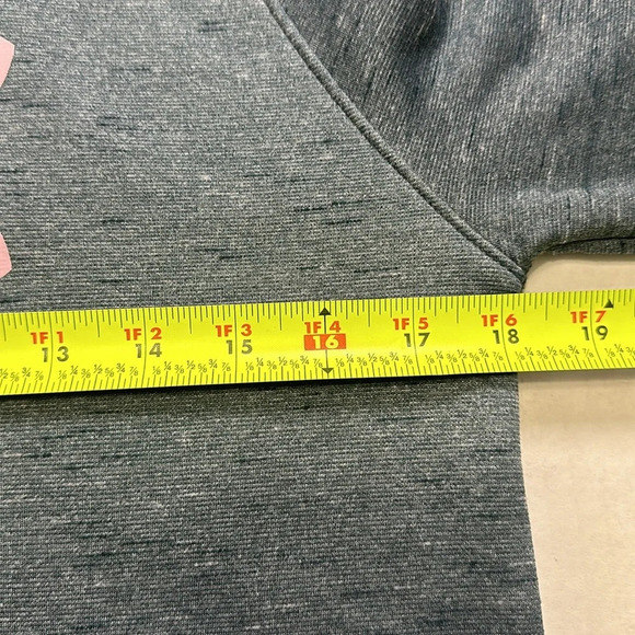 Under Armour Youth Girls Size XLarge Pullover Hoodie Blue Lilac Loose Fit - Picture 6 of 8